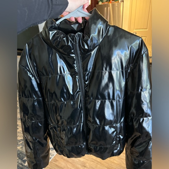 Steve Madden Jackets & Blazers - Steve Madden Black Puffer Jacket